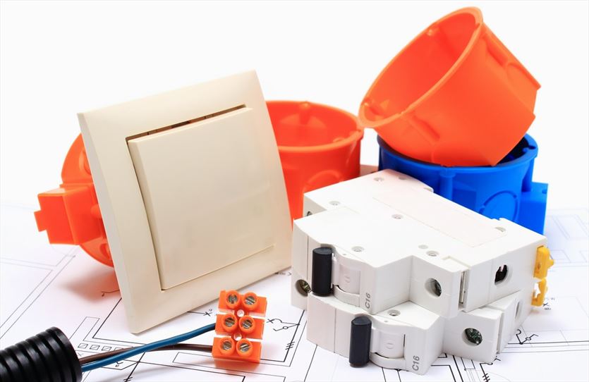 Montaż i serwis instalacji elektrycznych, Elektro-System Krzysztof Stachewicz, Działdowo